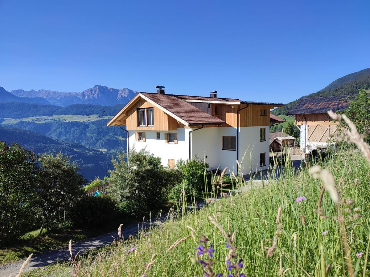 Huberhof Lägenhet Villandro Exteriör bild