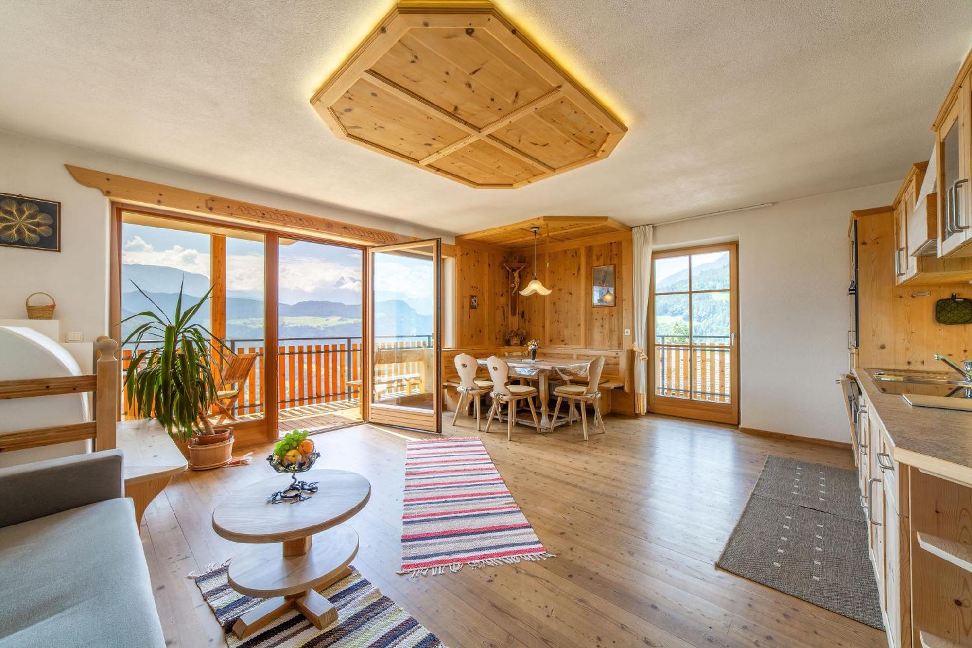 Huberhof Lägenhet Villandro Exteriör bild